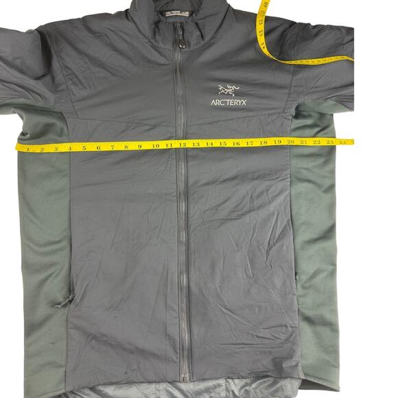 Arc'teryx Men's Dark Gray Jacket - Size L/G - Excellent Condition - Picture 3 of 11